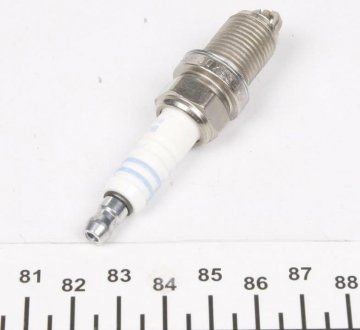 Свічка запалювання FR6KDC+ NICKEL (SMART) (вир-во) BOSCH 0242240648 (фото 1)