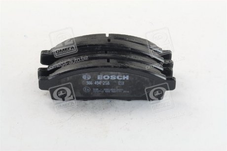 Комплект тормозных колодок, дисковый тормоз BOSCH 0986494268 (фото 1)