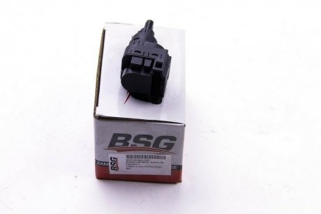 Вимикач стоп-сигнала Caddy 04- (4 конт.) BSG BSG 90-840-038 (фото 1)