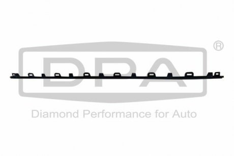 Молдинг переднего бампера нижний центральный (черная) Skoda Superb III (3V3) (15-) DPA 88531800102 (фото 1)