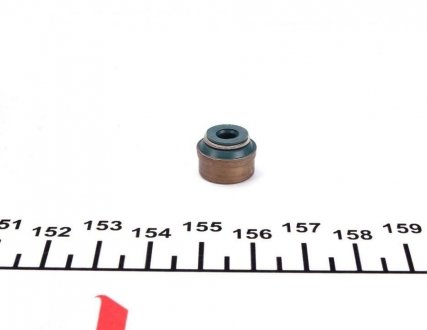 Уплотнительное кольцо, стержень клапана FORD/VOLVO 2.5 20V ELRING 369.890 (фото 1)