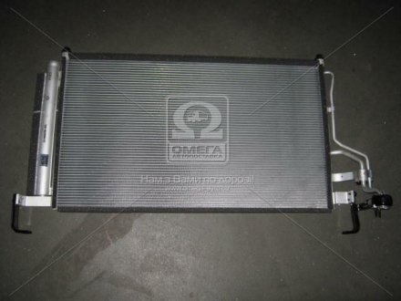 Радиатор кондиционера H-1 07-15 Hyundai / Kia / Mobis 976064H000 (фото 1)