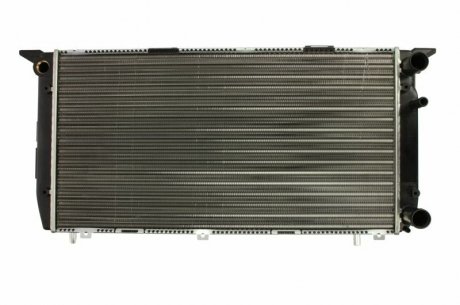 Радиатор охлаждения AUDI 80 / 90 (B3) (86-) 1.6-2.0 NISSENS 604361 (фото 1)
