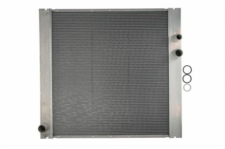Радиатор охлаждения RANGE ROVER III (LM) (02-) 4.4 i NISSENS 64327
