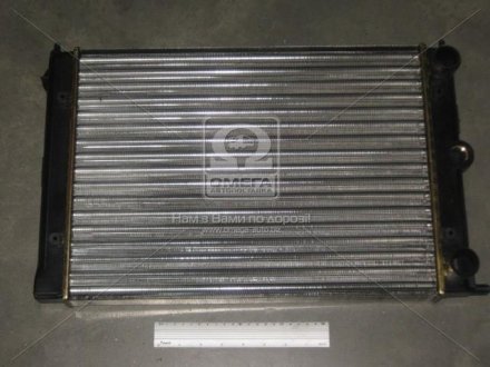 Радиатор охлаждения VW JETTA/PASSAT B2/POLO II NISSENS 651631