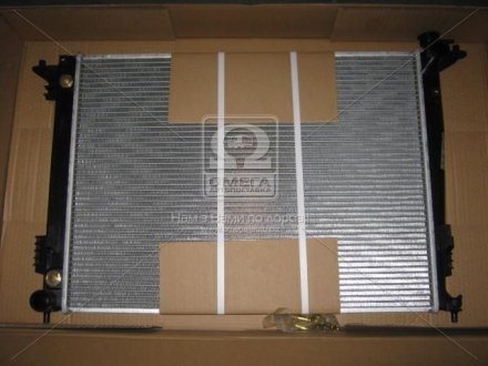 Радиатор охлаждения HYUNDAI ix35/ KIA SPORTAGE AT NISSENS 67514