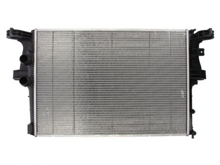Радиатор охлаждения NRF 58430 (фото 1)